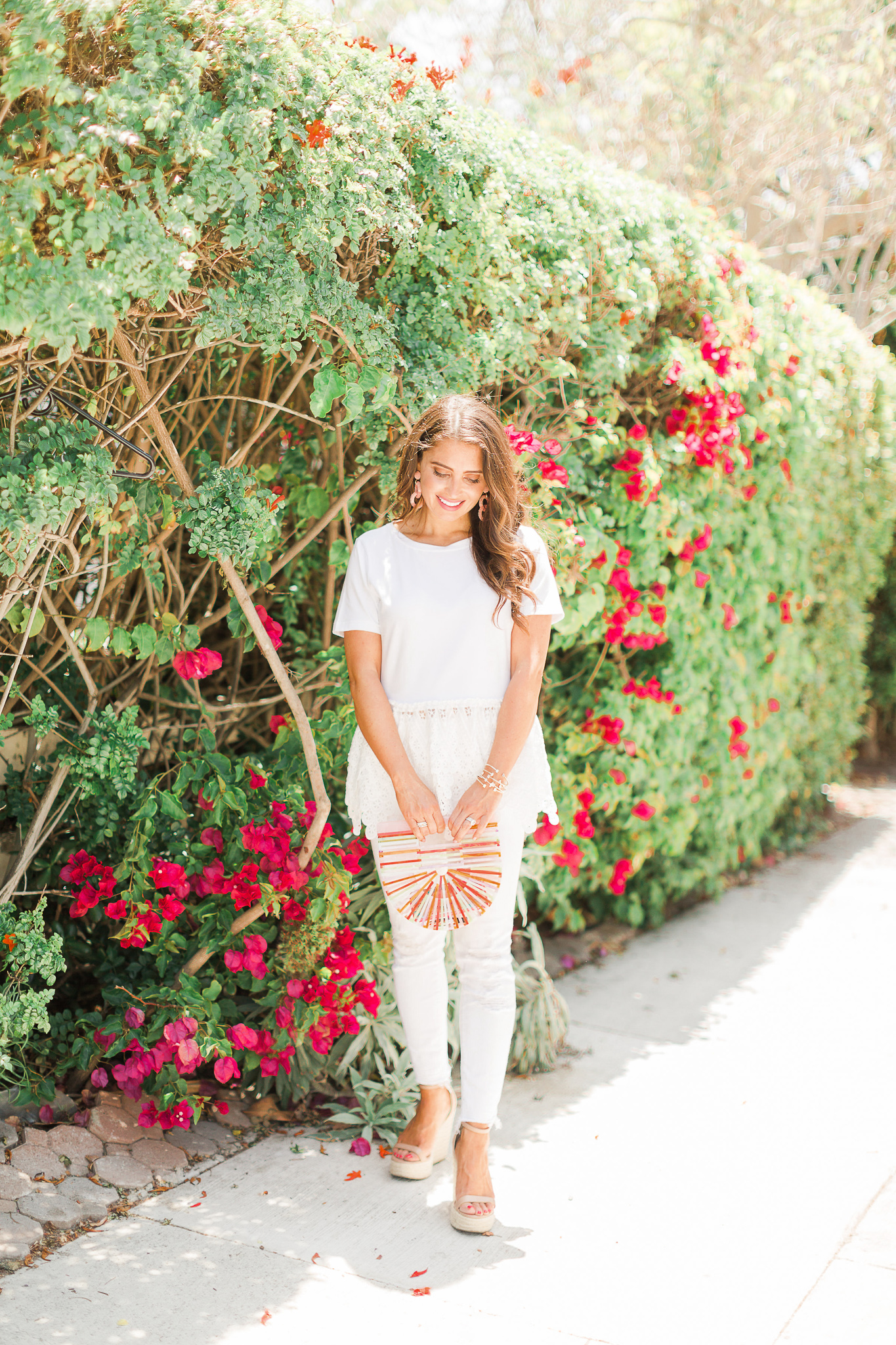 4 tips to wear white on white featured by popular Orange County fashion blogger, Maxie Elle