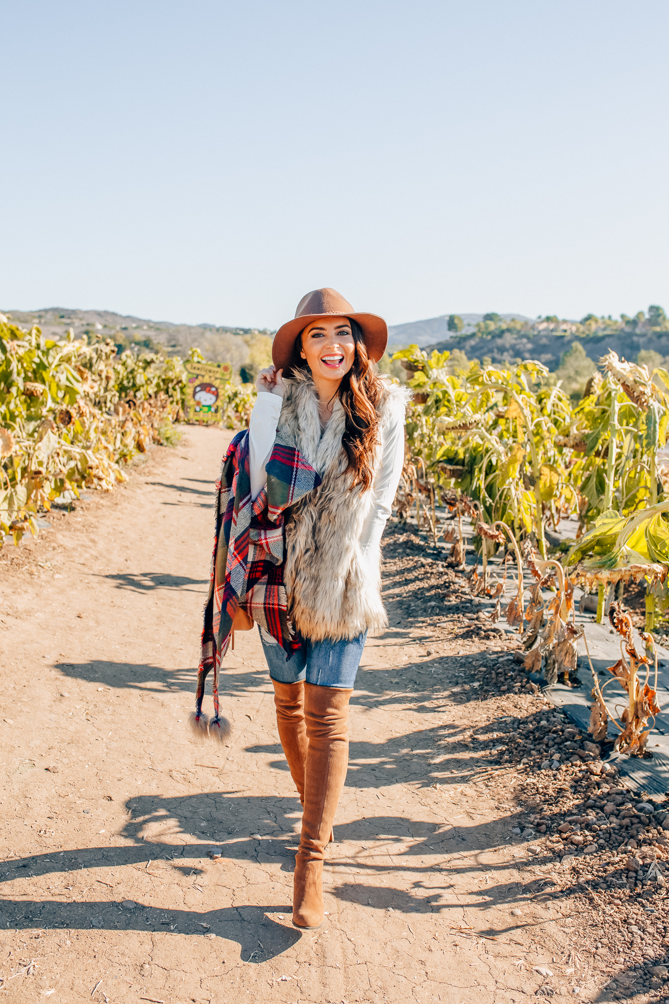 Fall plaid outfits featured by top Orange County fashion blog, Maxie Elise