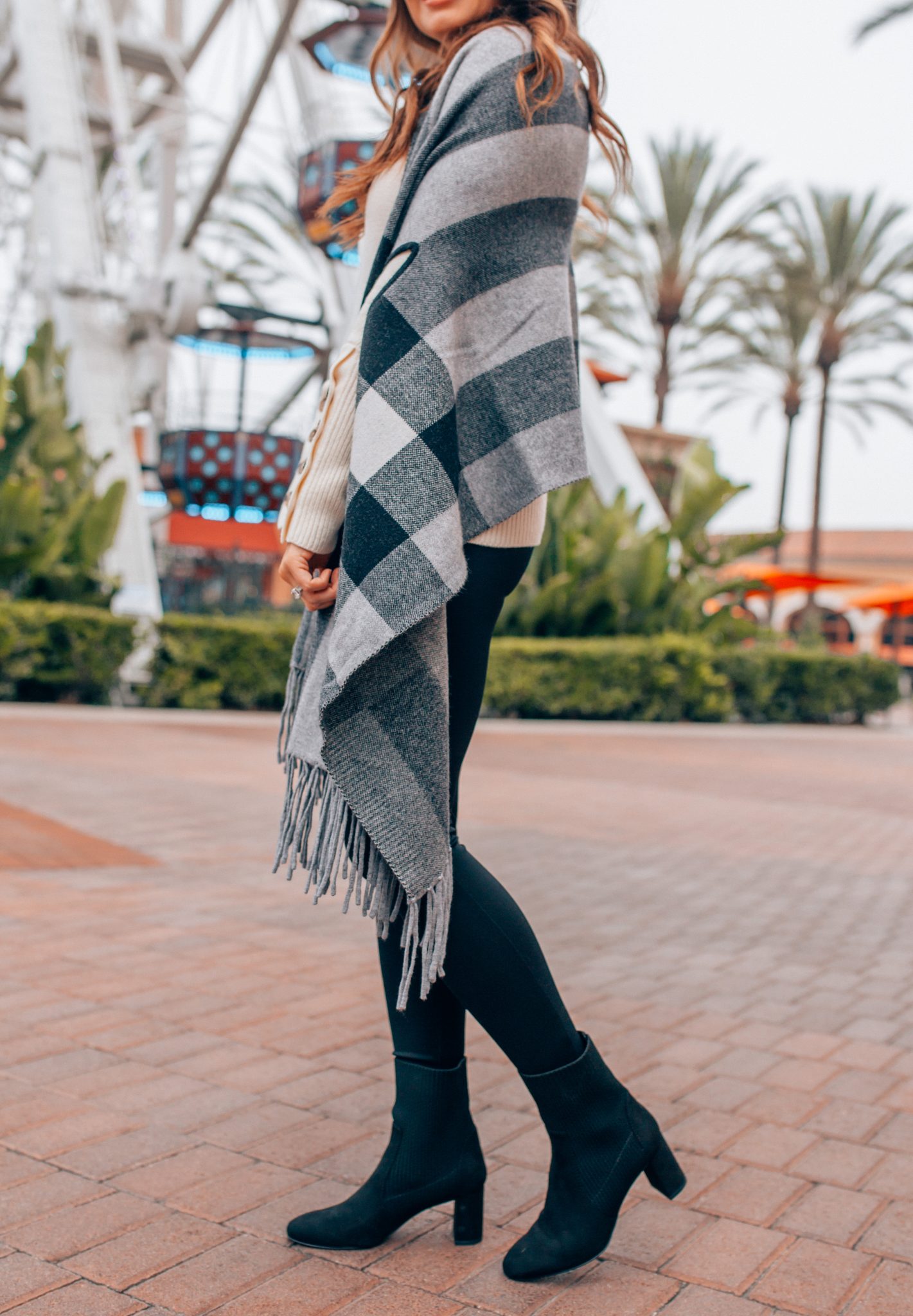 3 Ways to Style Fall Essentials featured by top Orange County fashion blog, Maxie Elise