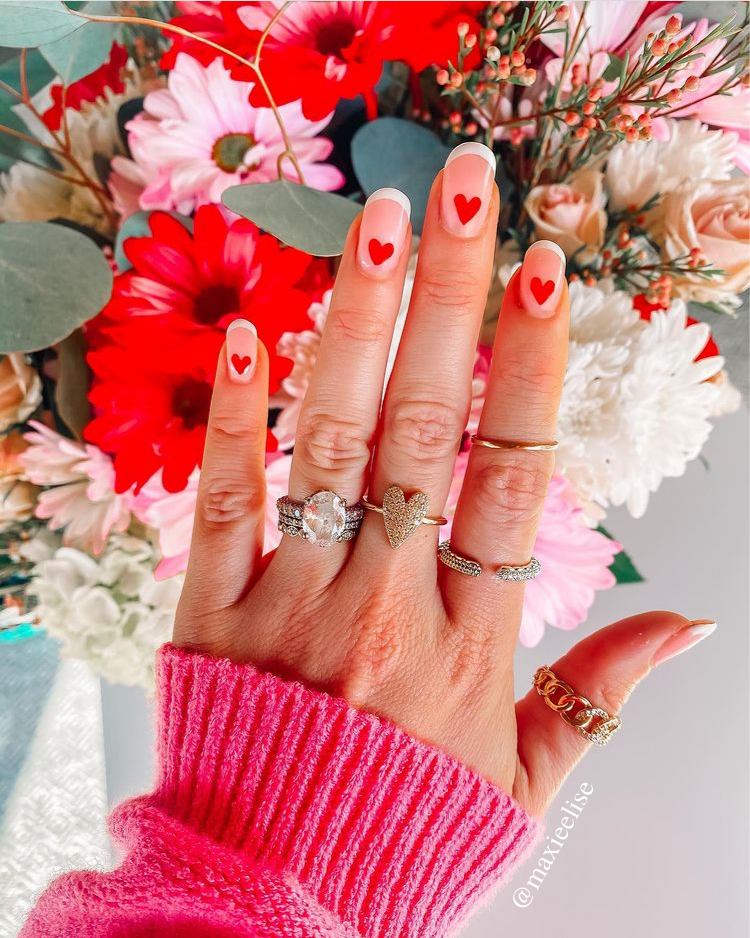 maxie Elise; fashion and lifestyle blog; 2021 nail trends; 2021 nail inspo; manicure trends; manicure inspo; summer nails; spring nails; easter nails;