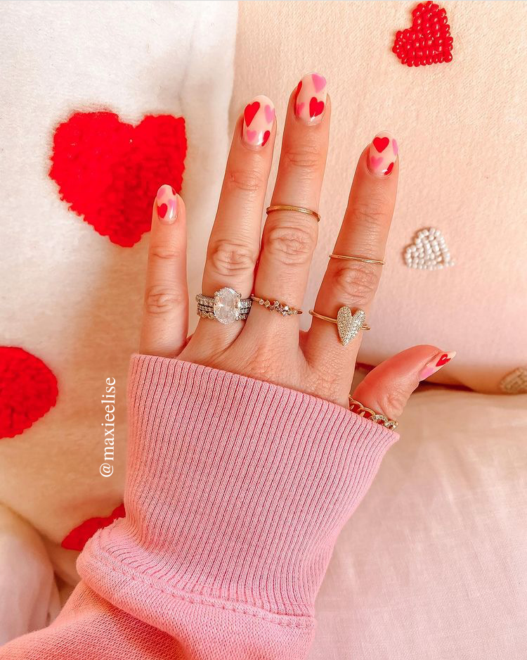 maxie Elise; fashion and lifestyle blog; 2021 nail trends; 2021 nail inspo; manicure trends; manicure inspo; summer nails; spring nails; easter nails;