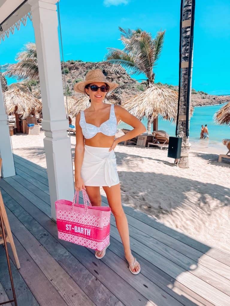 2022-summer-vacation-outfit-ideas-inspo-maxie-elise-lifestyle-blog-st-barths-holiday