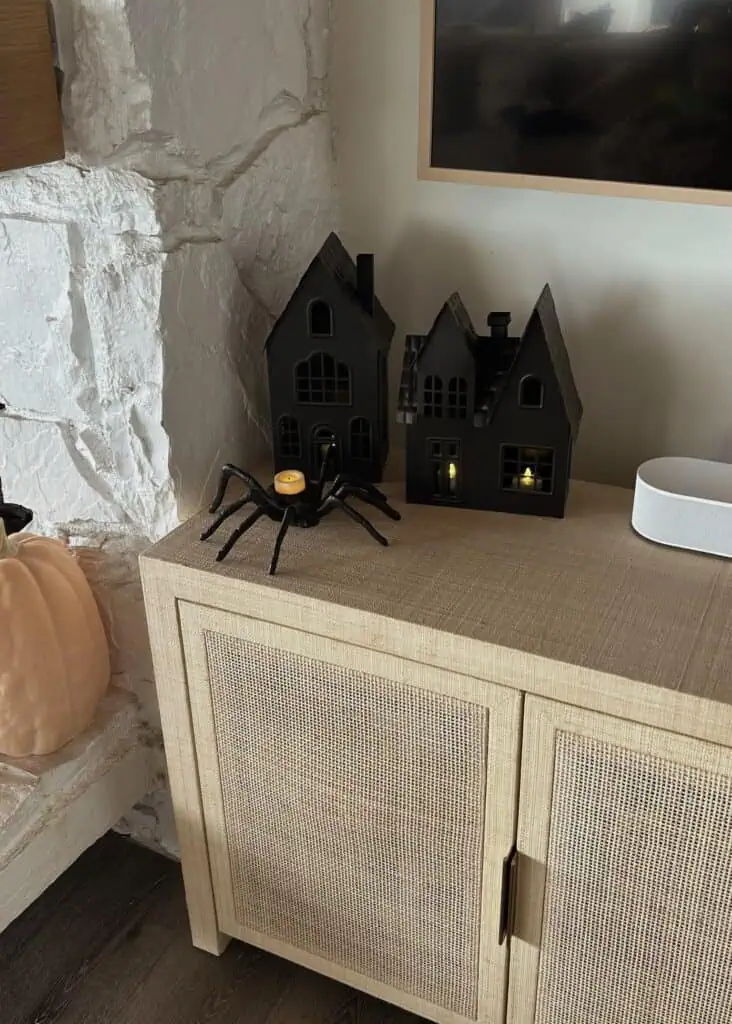Halloween Movie Night Ideas and decor