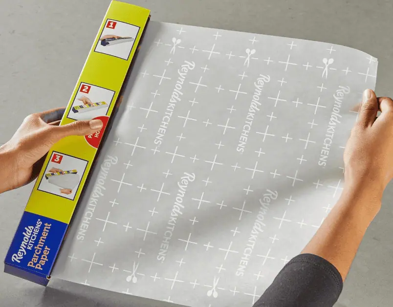 Reynolds Kitchens Stay Flat Parchment Paper