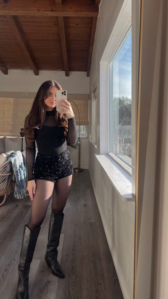 Glitter and Glam Country Concert Outfit Ideas