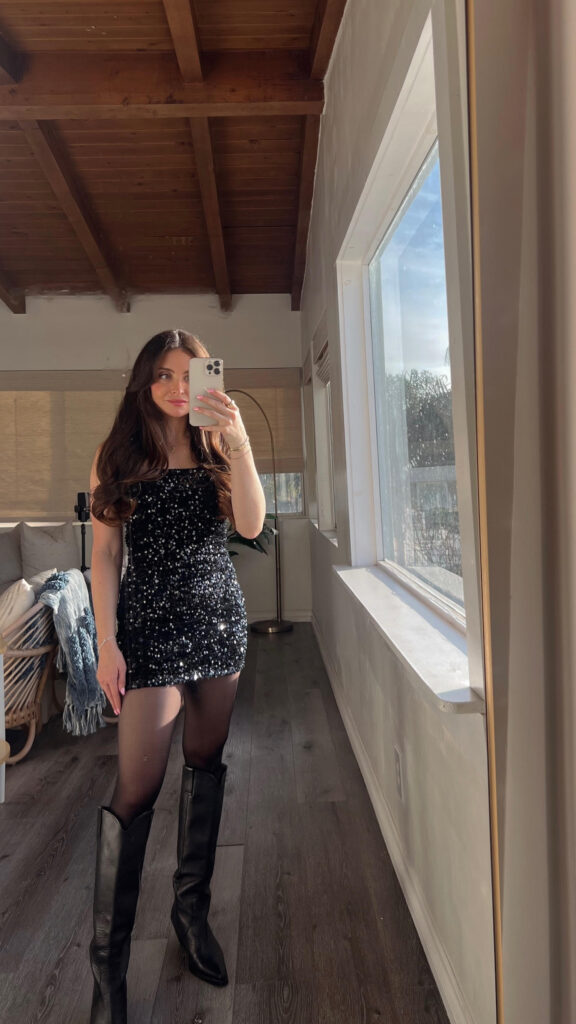 Glitter and Glam Country Concert Outfit Ideas