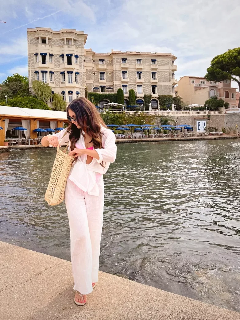 Linen summer outfit